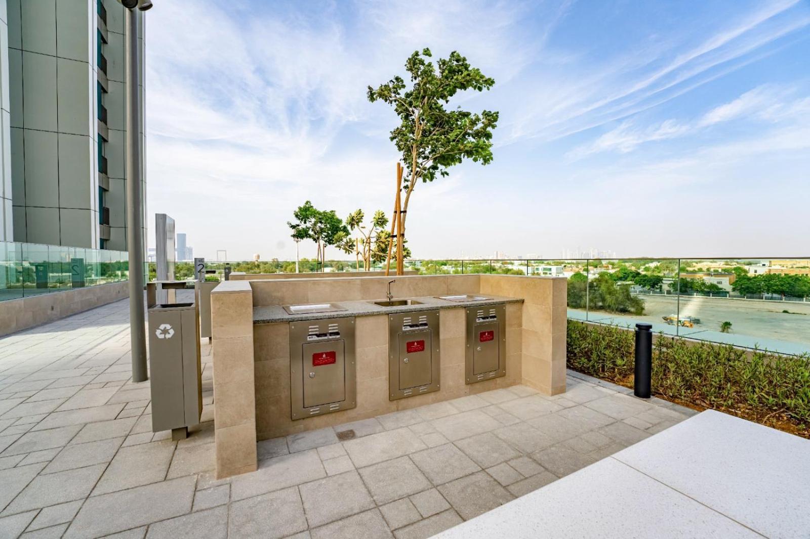 Apartment Stunning Luxury 4br Burj View 10 Mins To Mall *